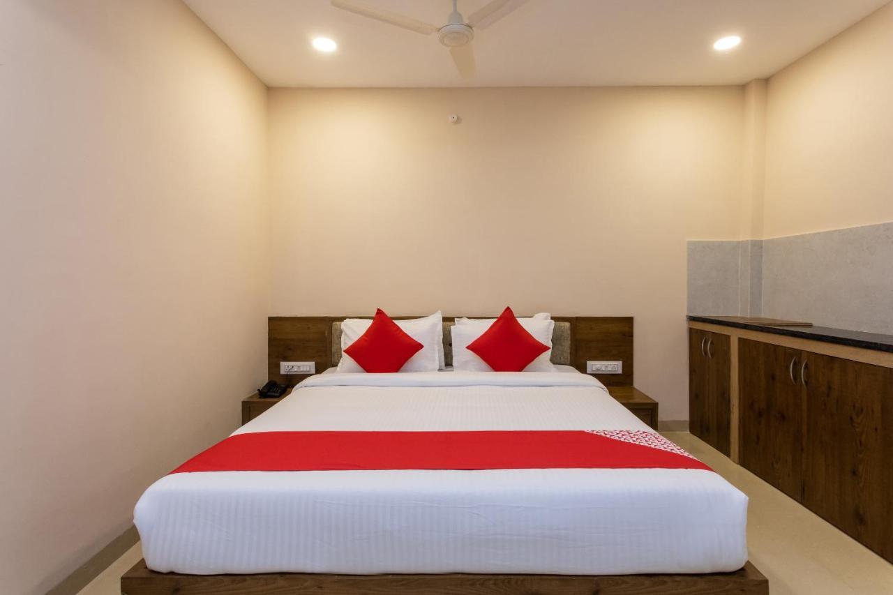Oyo 75956 Hotel Grand Rourkela Esterno foto