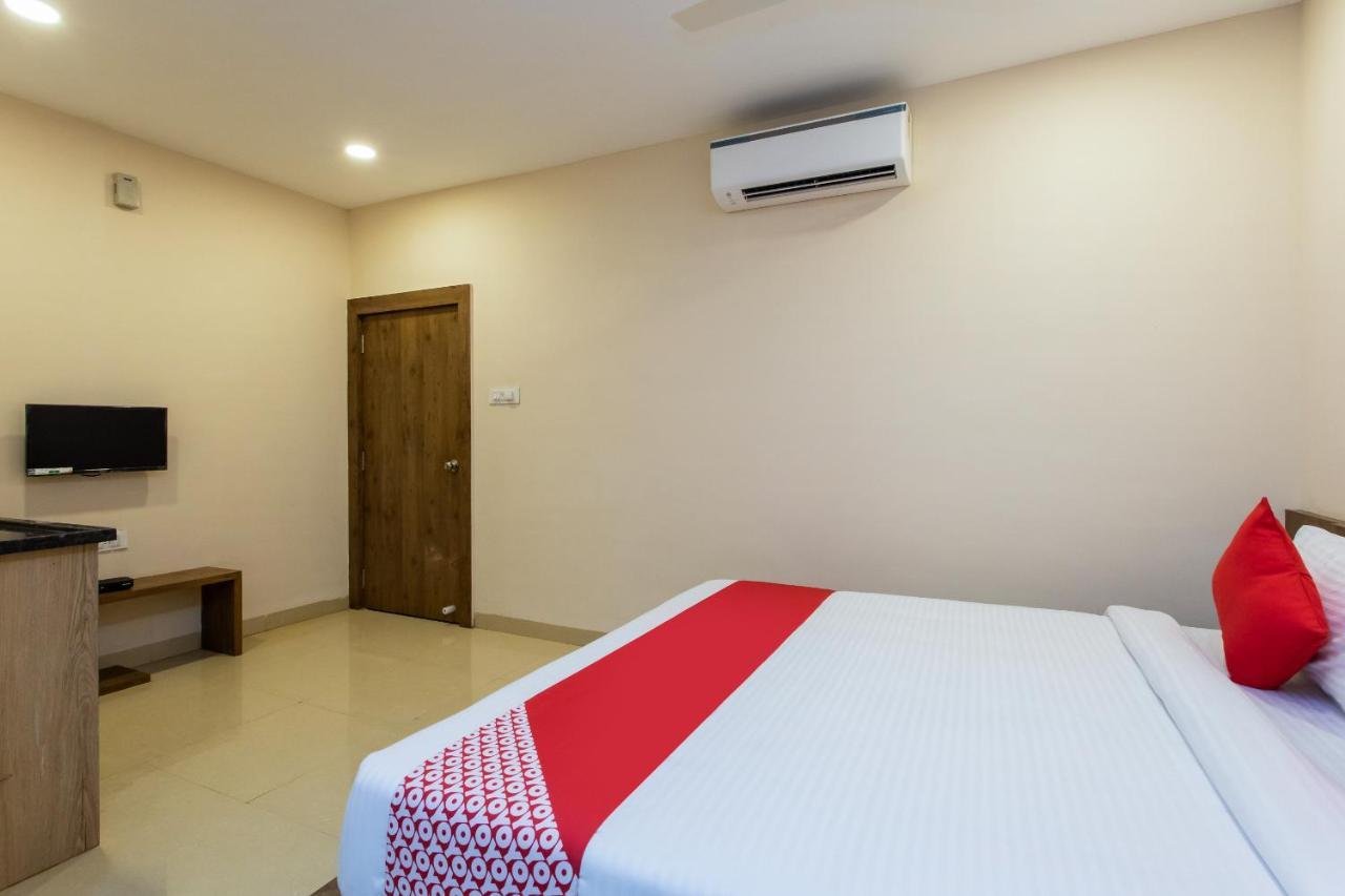 Oyo 75956 Hotel Grand Rourkela Esterno foto