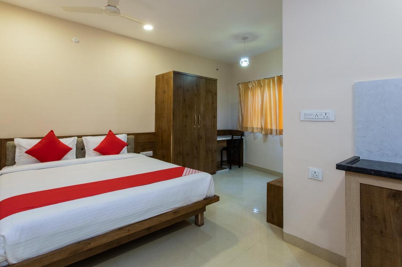Oyo 75956 Hotel Grand Rourkela Esterno foto
