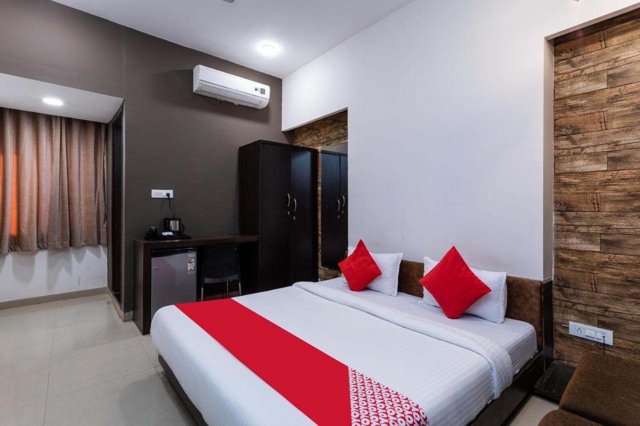 Oyo 75956 Hotel Grand Rourkela Esterno foto